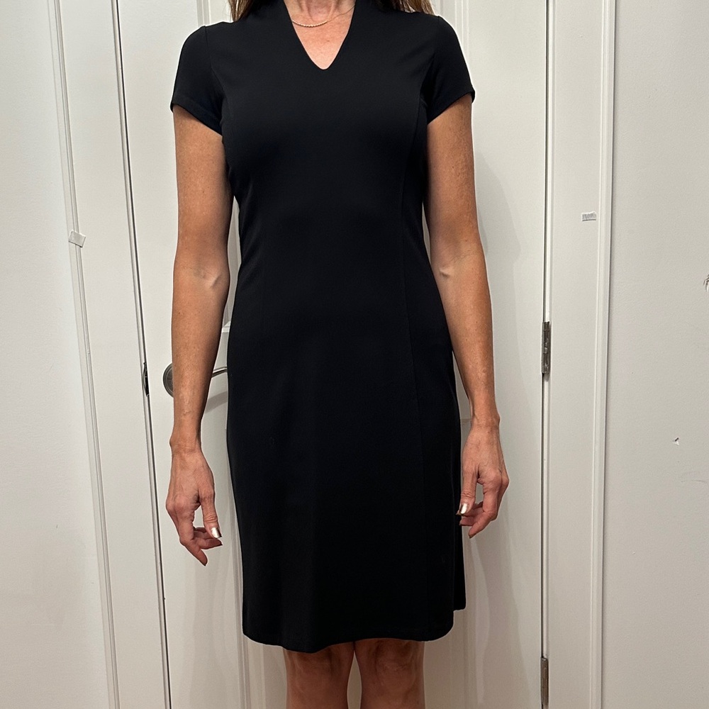 J McLaughlin Classic Black Women's V-Neck Dress, size S